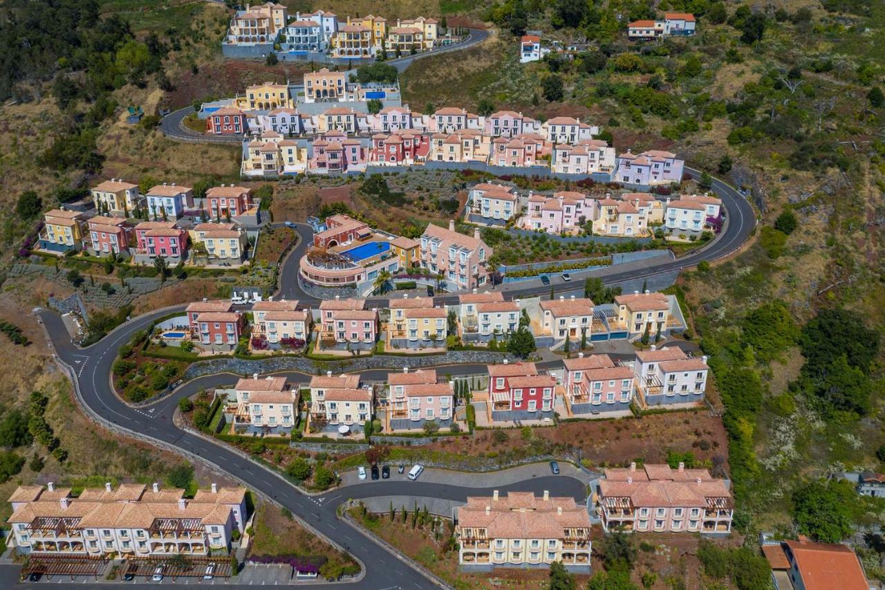 Designed Villa Palheiro Village By Hr Madeira 푼샬 외부 사진
